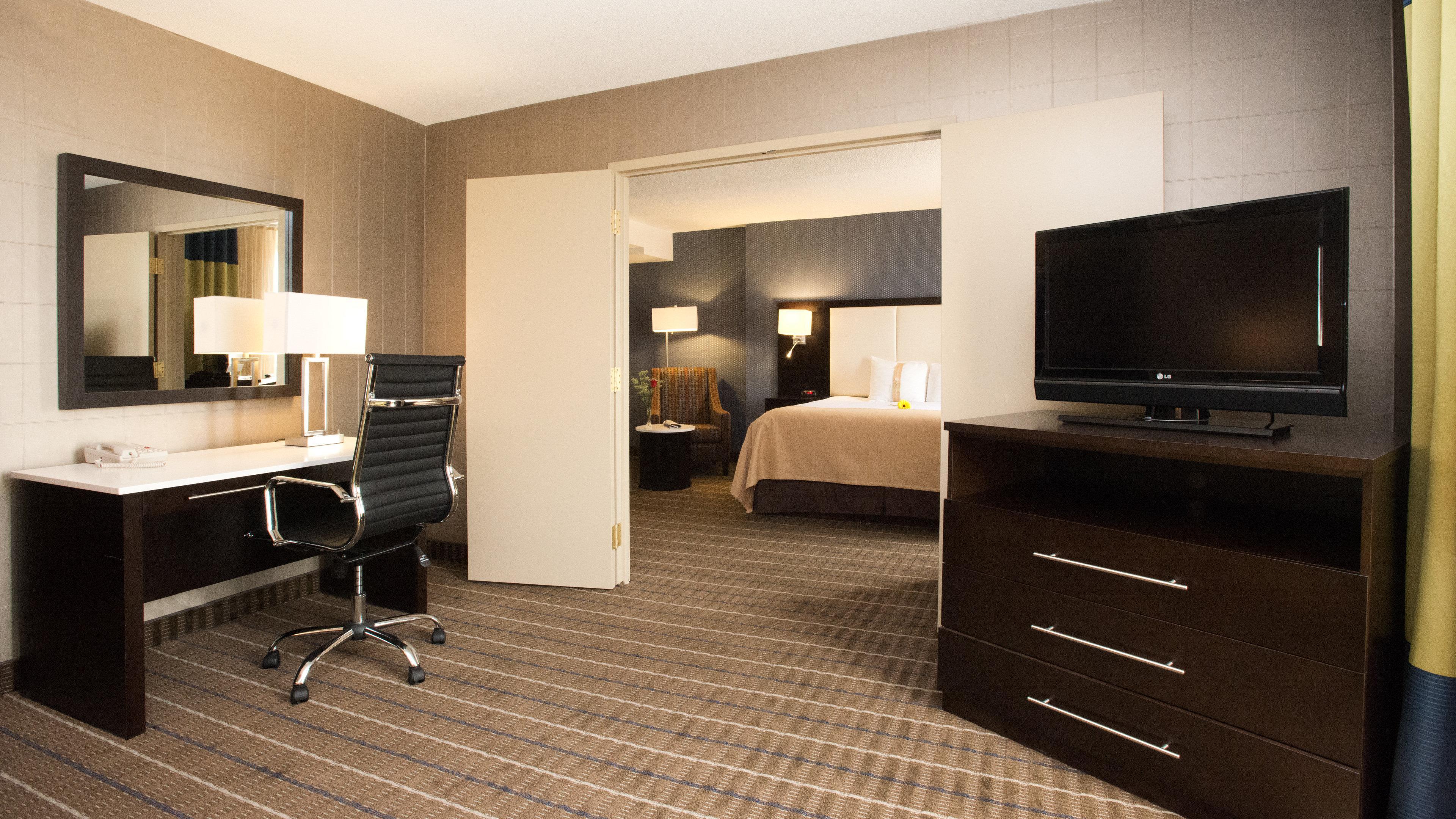 Holiday Inn & Suites Mississauga West - Meadowvale, An Ihg Hotel Δωμάτιο φωτογραφία